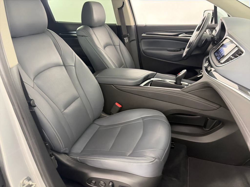 Used 2021 Buick Enclave Premium w/ Sun and Sites Package FWD image 32