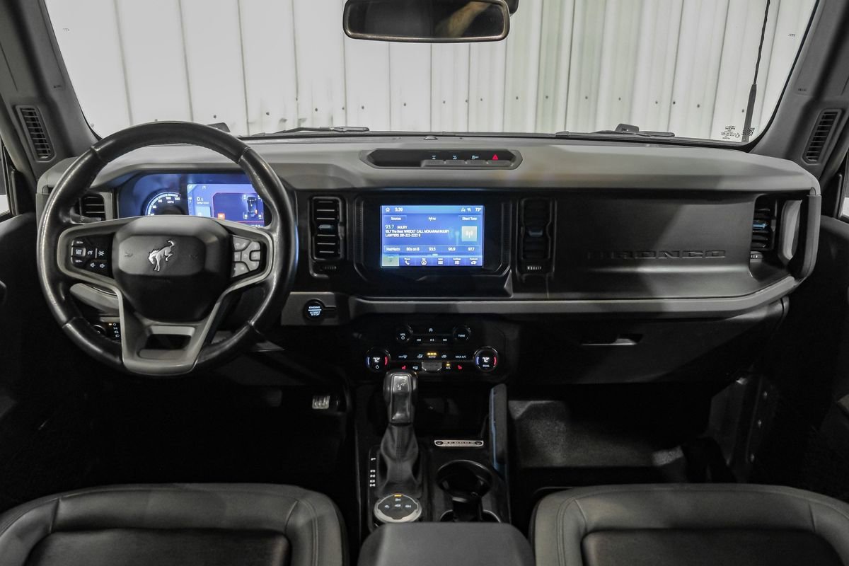Used 2023 Ford Bronco Black Diamond image 14