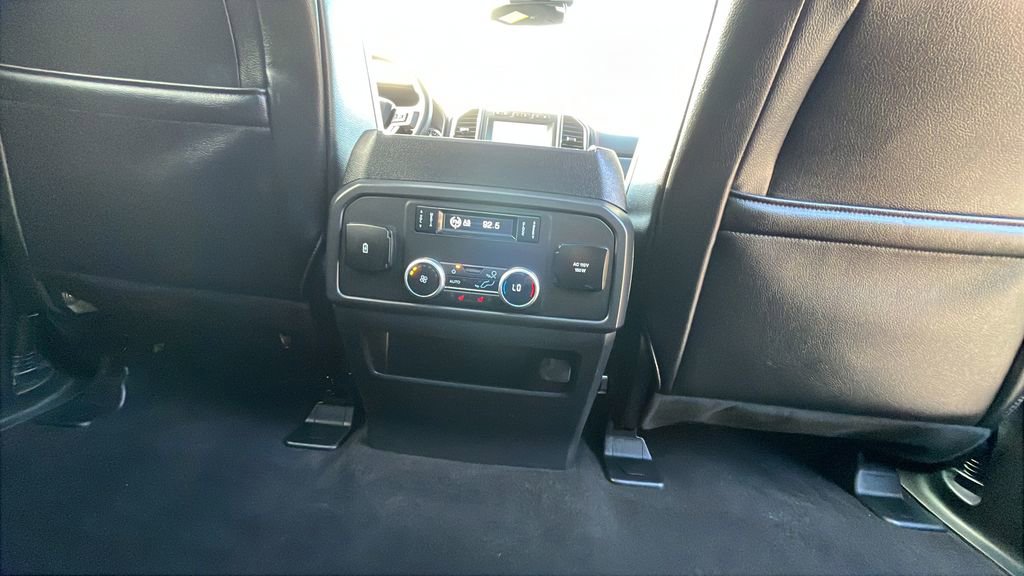 Used 2021 Ford Expedition Limited image 21