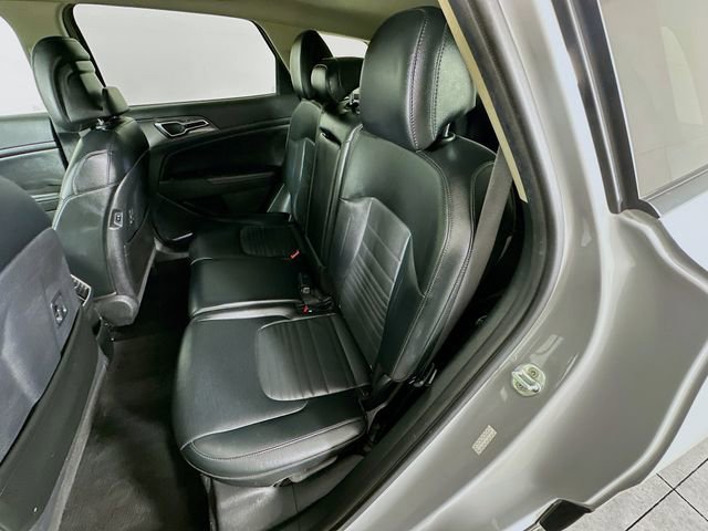 Used 2023 Kia Sportage SX image 30