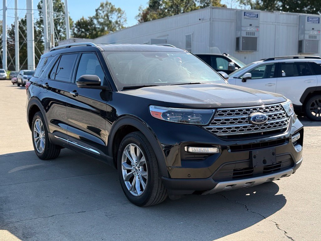 Used 2020 Ford Explorer Limited AWD/4WD image 4