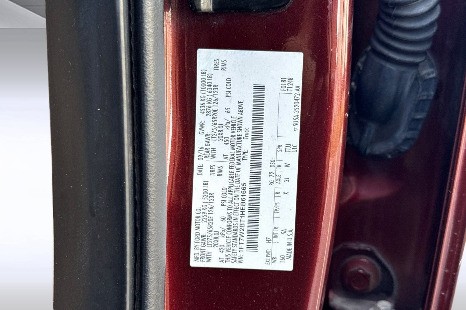 Used 2017 Ford F250 Lariat w/ Chrome Package image 18