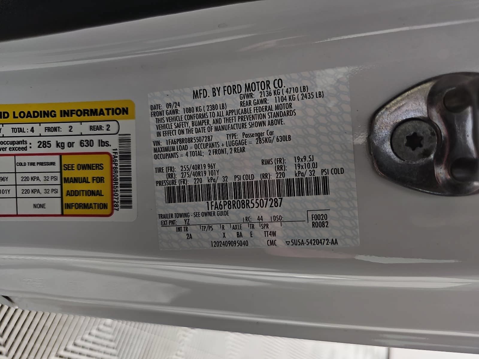 Used 2024 Ford Mustang Dark Horse RWD image 32