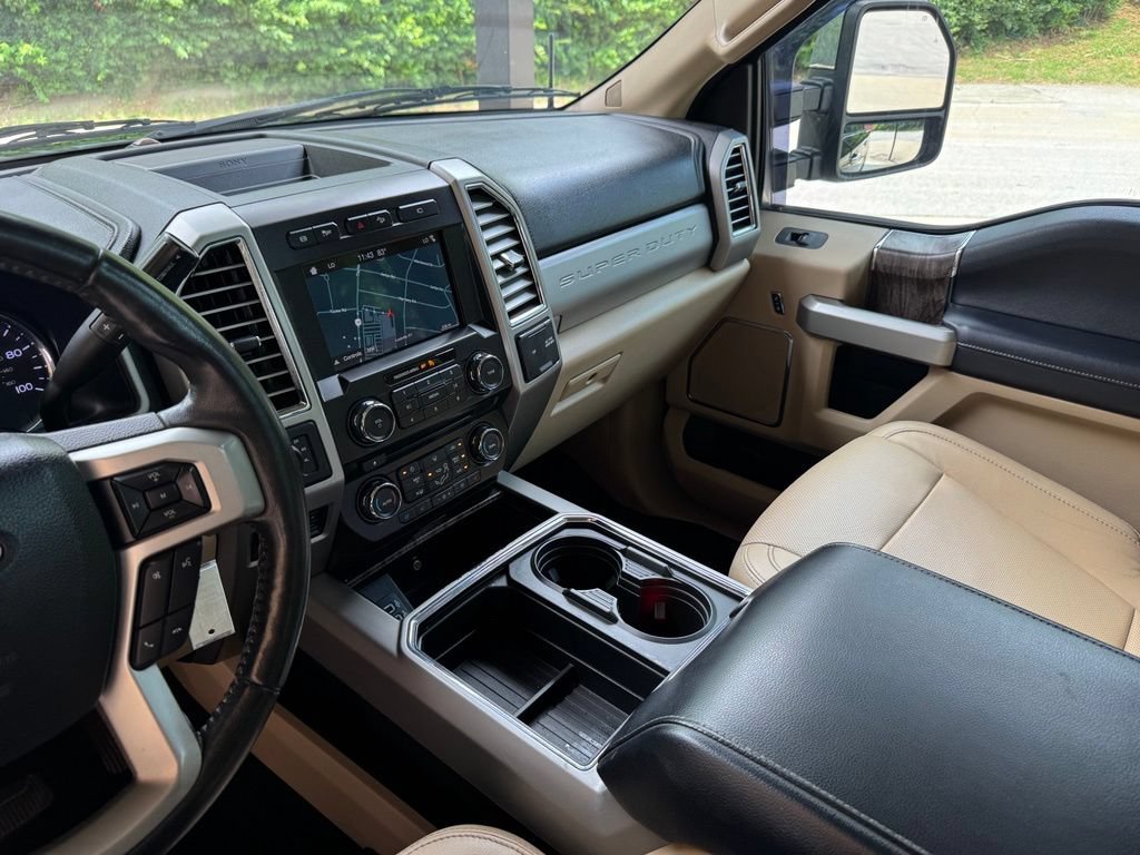 Used 2017 Ford F350 Lariat w/ Lariat Value Package AWD/4WD image 22