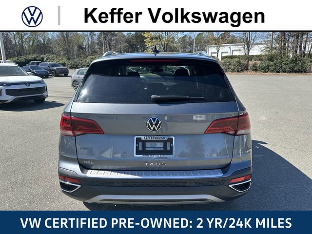 Certified 2022 Volkswagen Taos SEL w/ Panoramic Sunroof Package FWD image 6