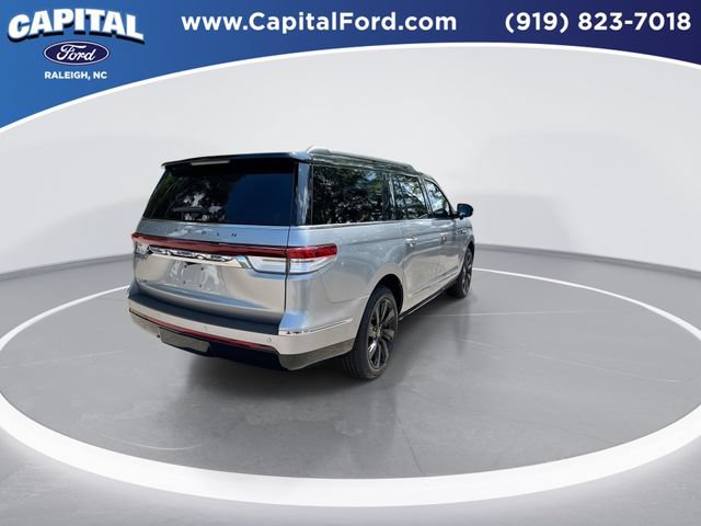 Used 2024 Lincoln Navigator L Black Label AWD/4WD image 8