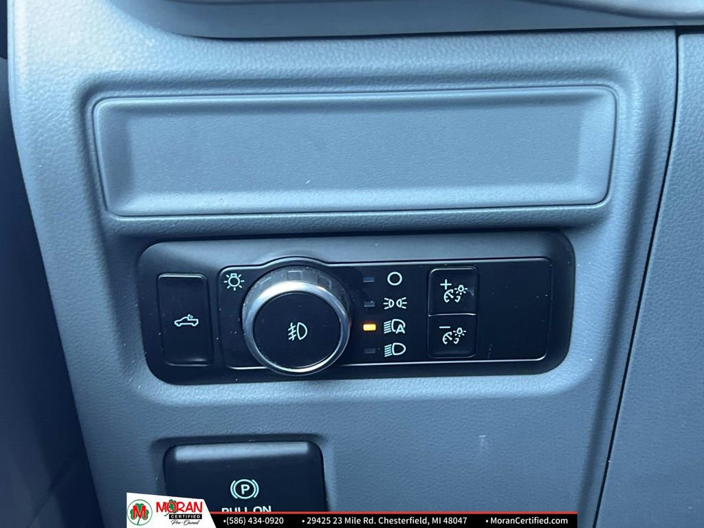 Used 2023 Ford F150 XLT w/ Trailer Tow Package image 25