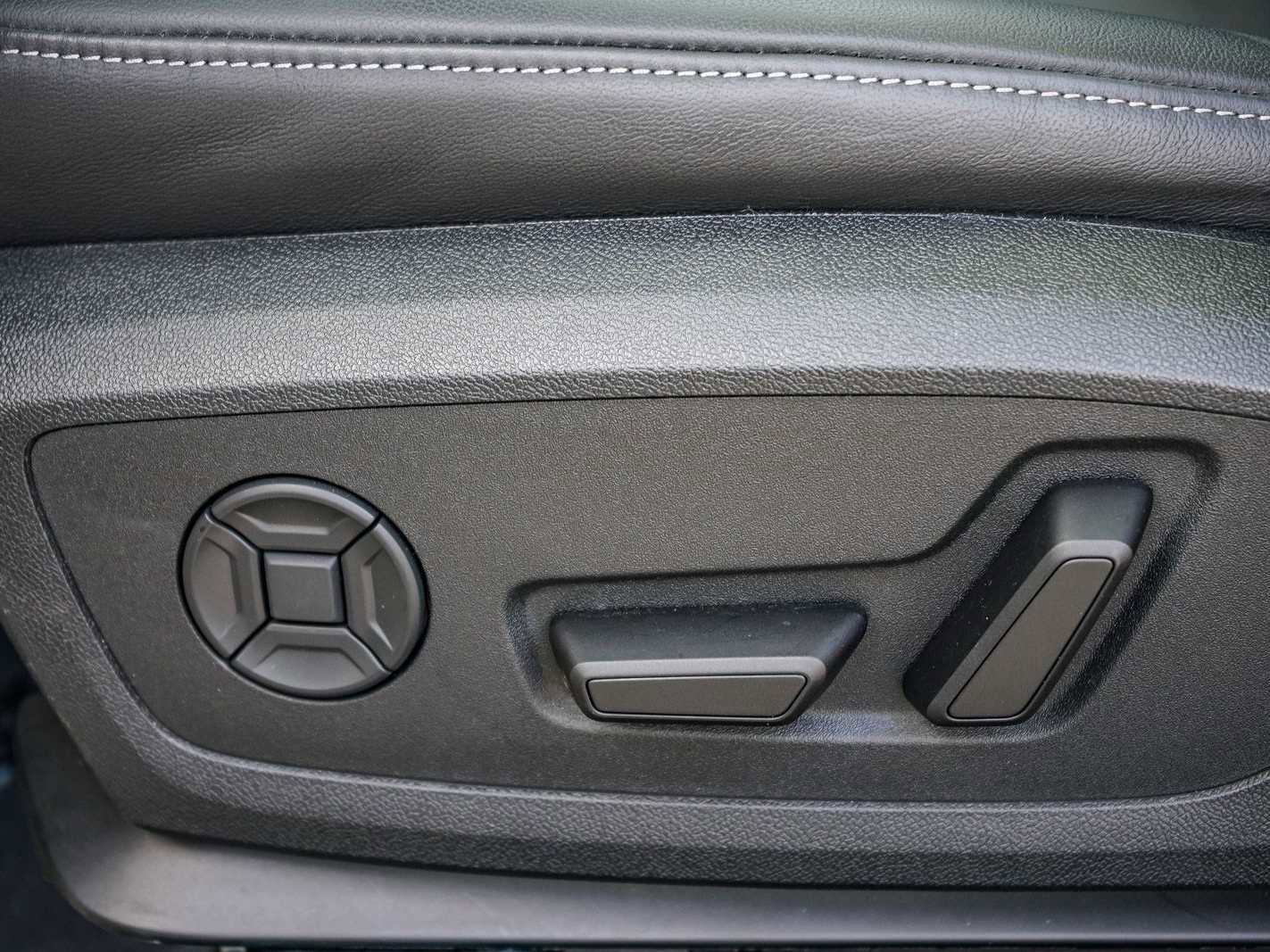 Certified 2025 Audi A6 e-tron Premium Plus w/ Premium Plus image 20