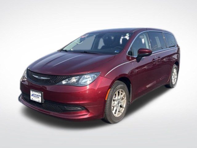 Used 2023 Chrysler Voyager LX