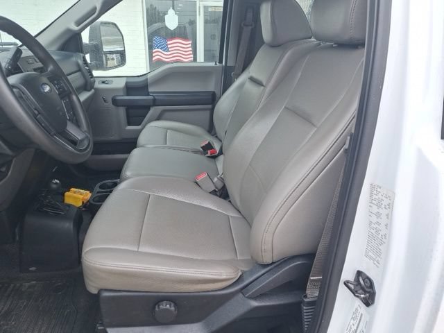 Used 2017 Ford F450 XL w/ Power Equipment Group AWD/4WD image 10