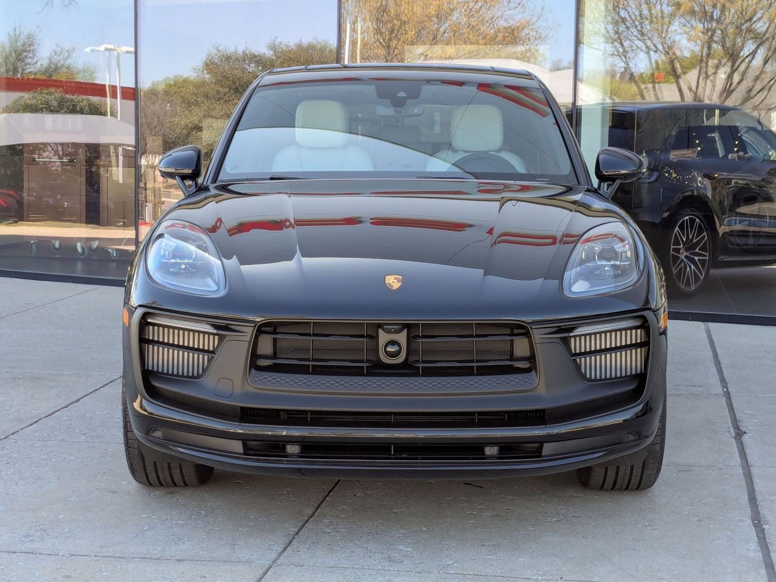 New 2026 Porsche Macan GTS AWD/4WD image 6