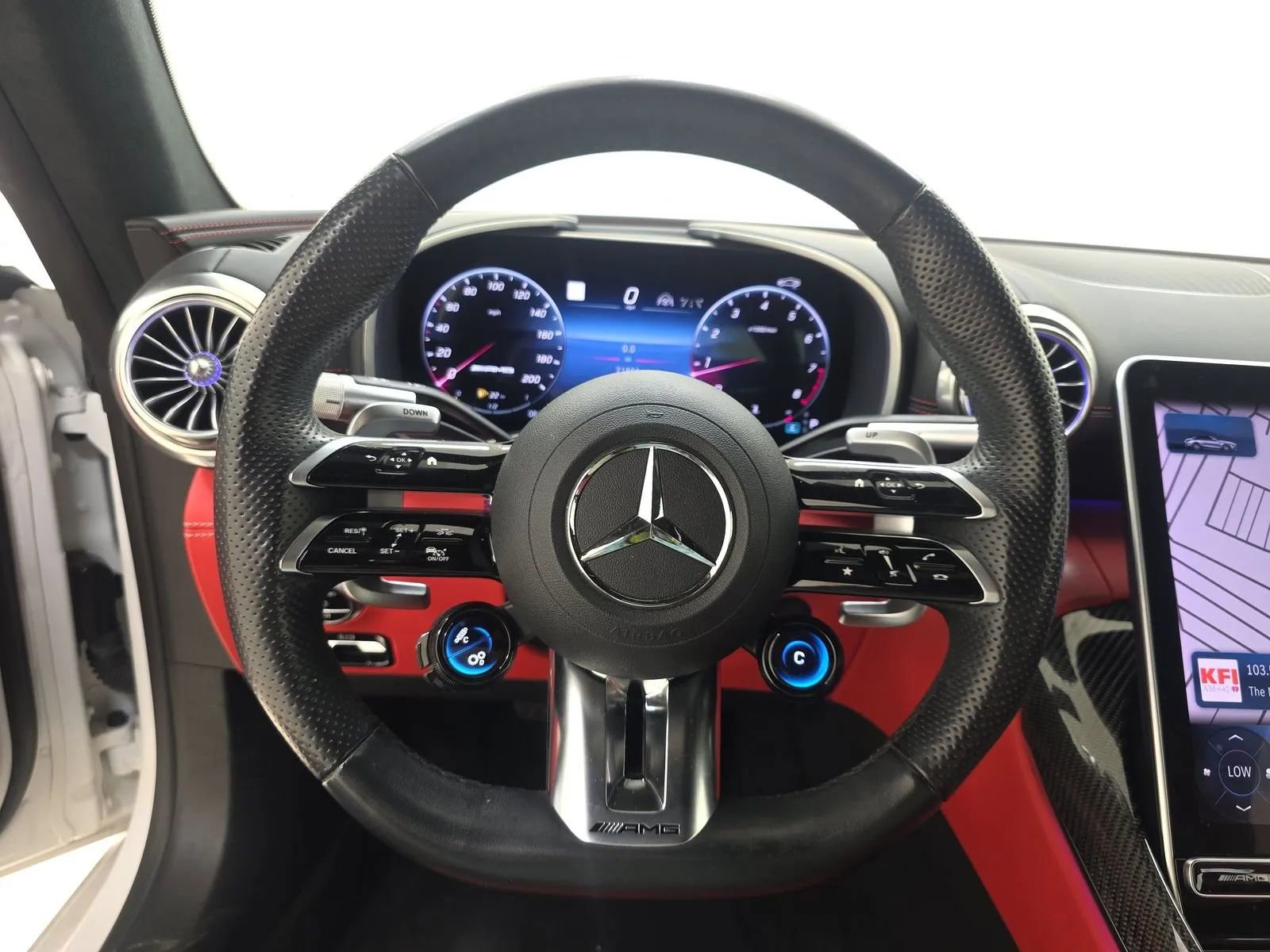 Used 2022 Mercedes-Benz SL 55 AMG 4MATIC image 4