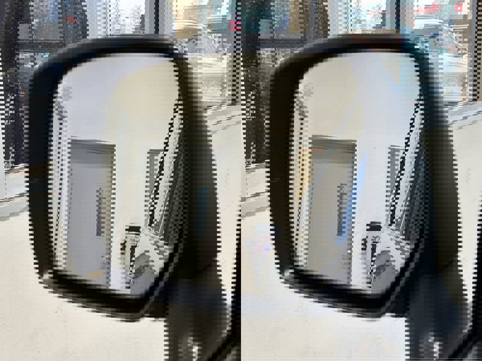 Used 2014 Subaru Forester 2.5i Premium w/ All-Weather Package image 29