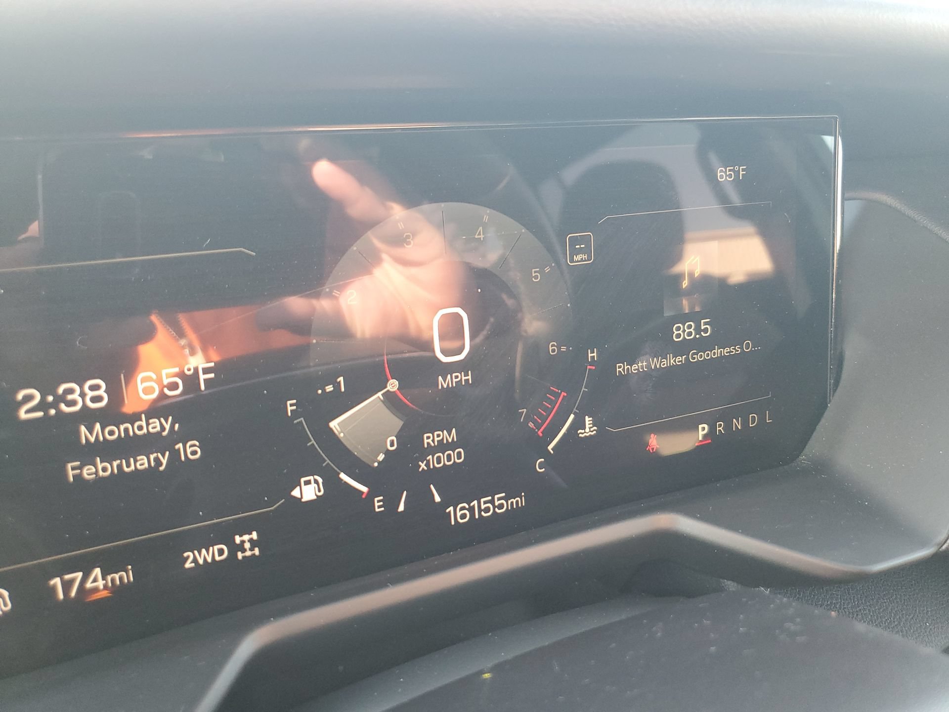 Used 2025 GMC Acadia Elevation AWD/4WD image 20
