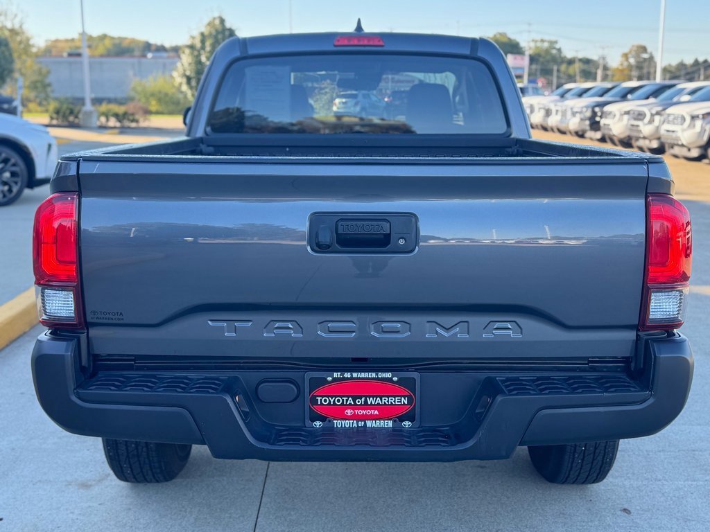 Used 2022 Toyota Tacoma SR image 4