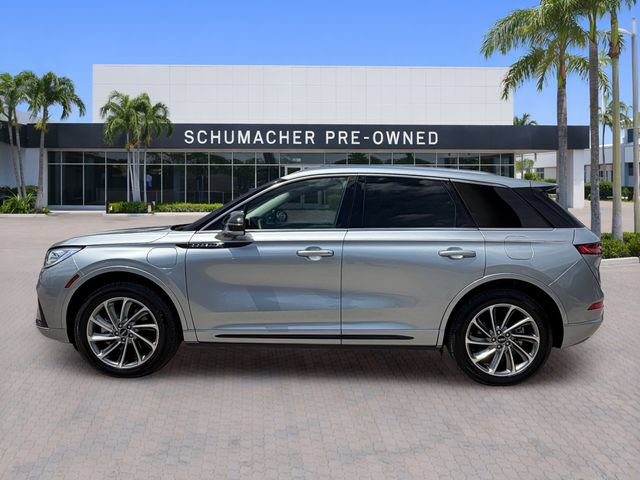 Used 2023 Lincoln Corsair Grand Touring w/ Equipment Group 301A AWD/4WD image 4