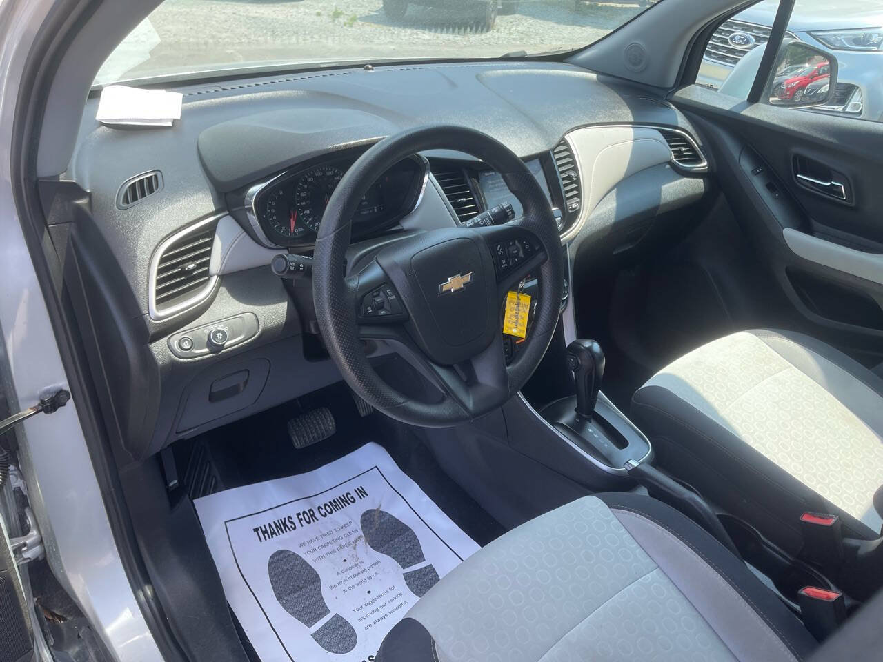Used 2020 Chevrolet Trax LS w/ Tint and Cruise Package FWD image 15