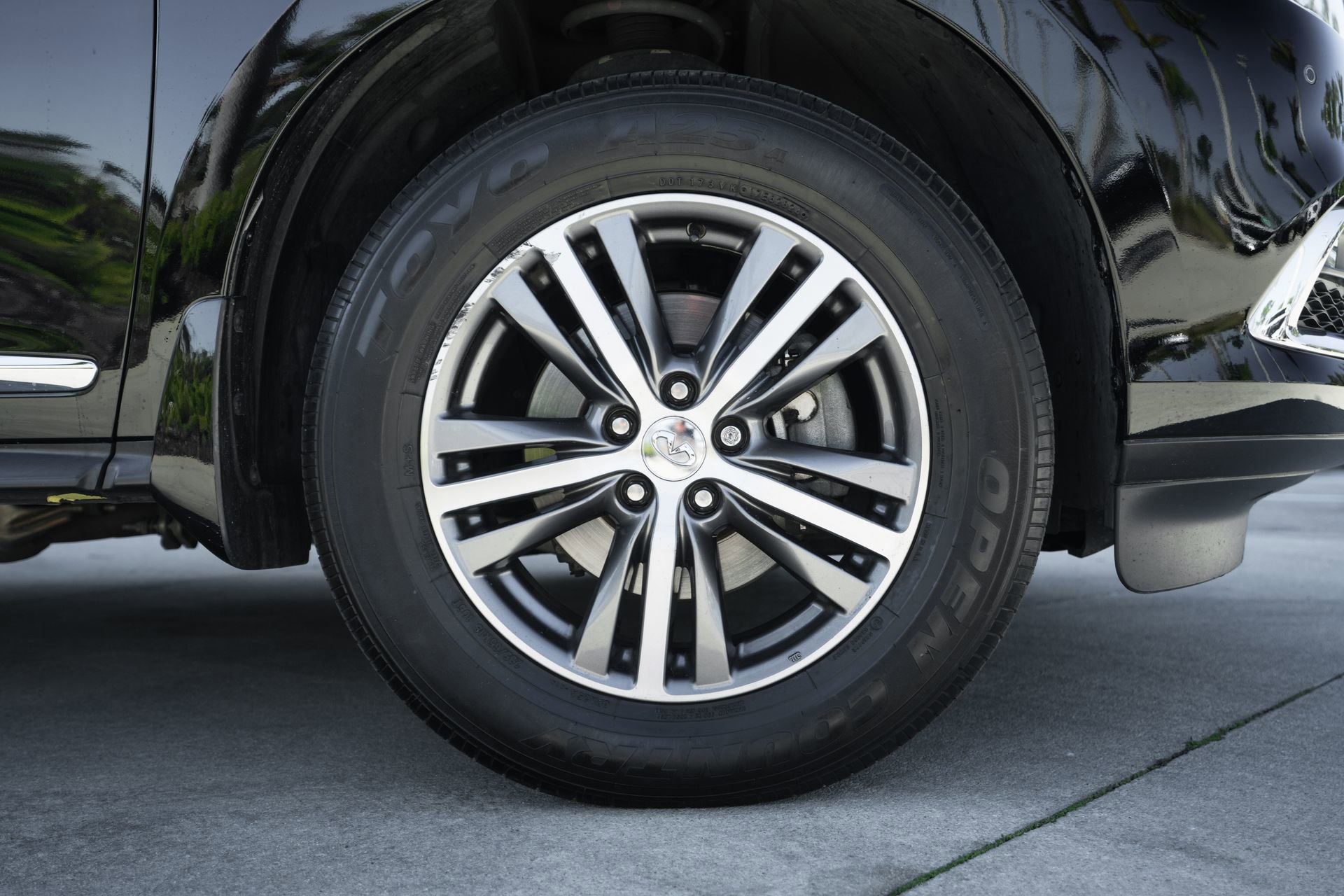 Used 2020 INFINITI QX60 Luxe w/ Essential Package image 28