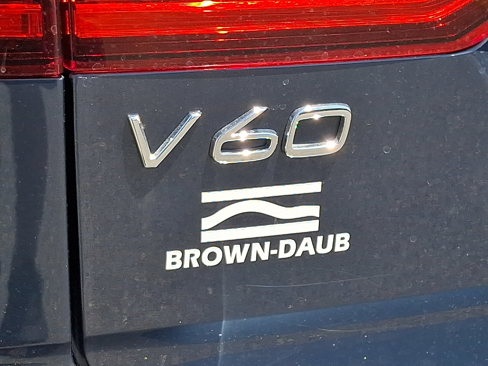 Used 2025 Volvo V60 B5 Cross Country Plus AWD/4WD image 28