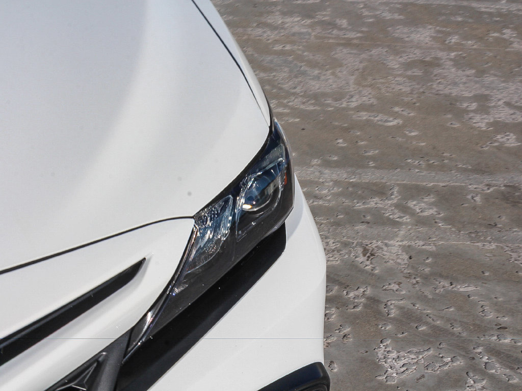 Used 2023 Toyota Camry SE w/ Protection Package (Q2) (TMS) FWD image 11