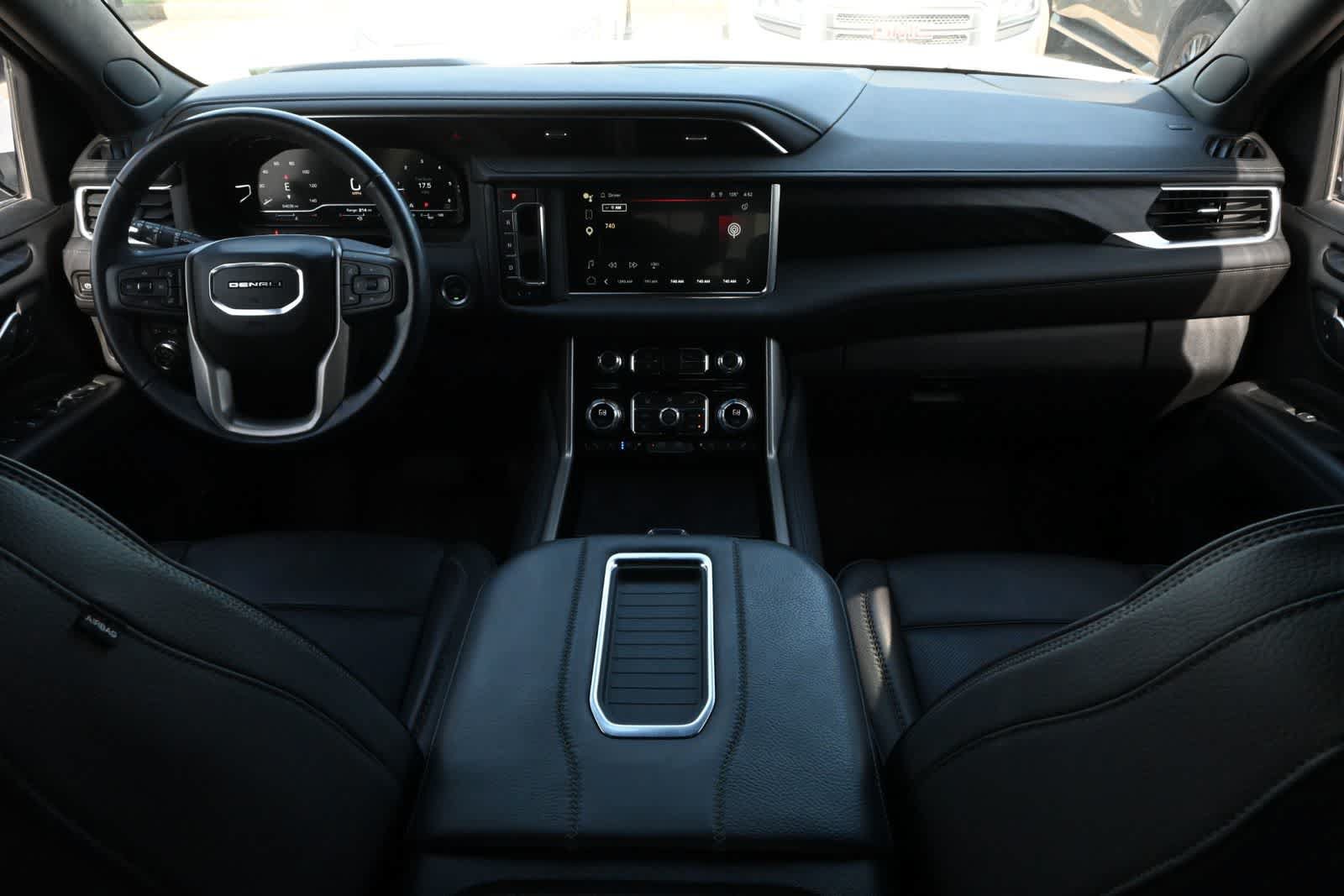Used 2022 GMC Yukon Denali RWD image 7