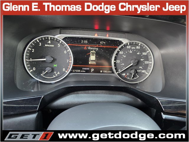 Used 2022 Nissan Pathfinder SL FWD image 15