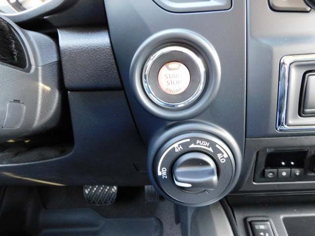 Certified 2022 Nissan Titan SV w/ SV Convenience Package image 14