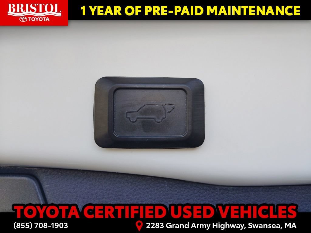 Certified 2021 Toyota RAV4 XLE w/ Convenience Package AWD/4WD image 34