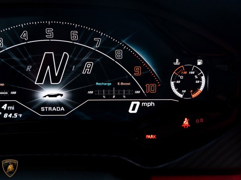 Used 2022 Lamborghini Aventador Countach image 27