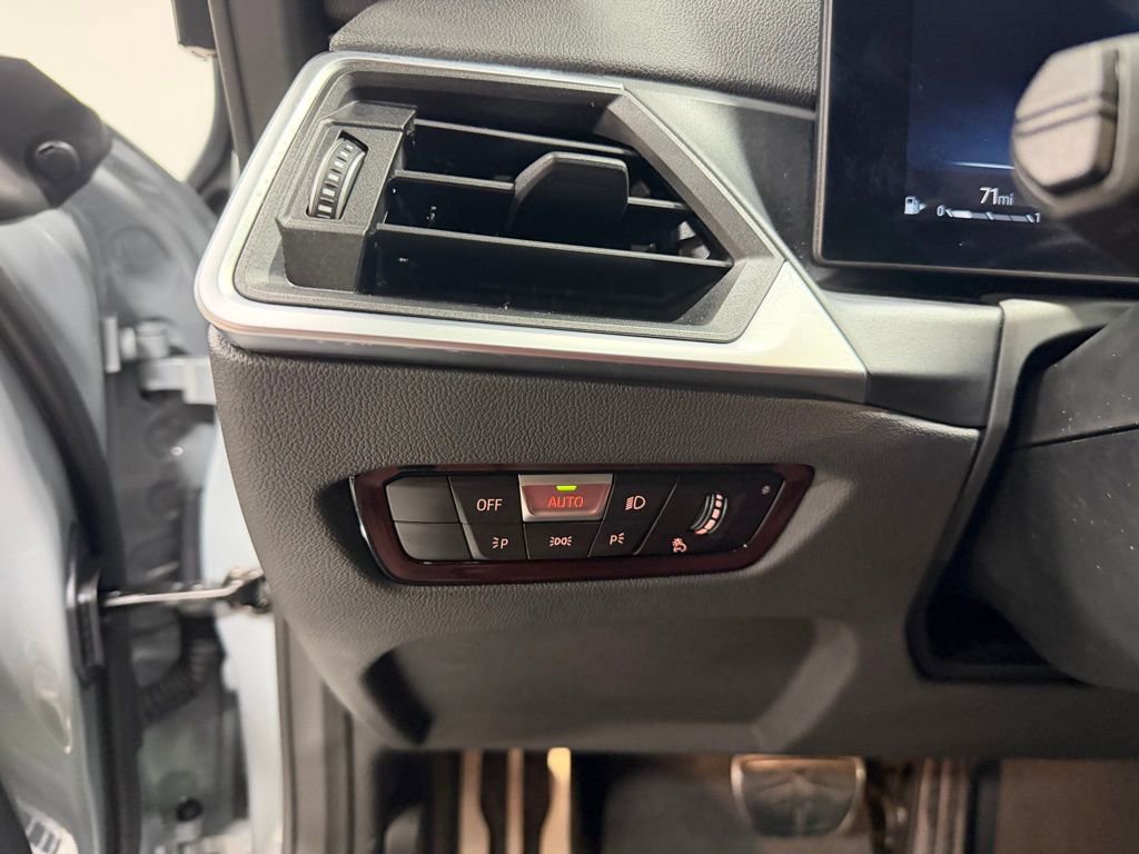 Used 2024 BMW M240i xDrive Coupe w/ Premium Package image 19