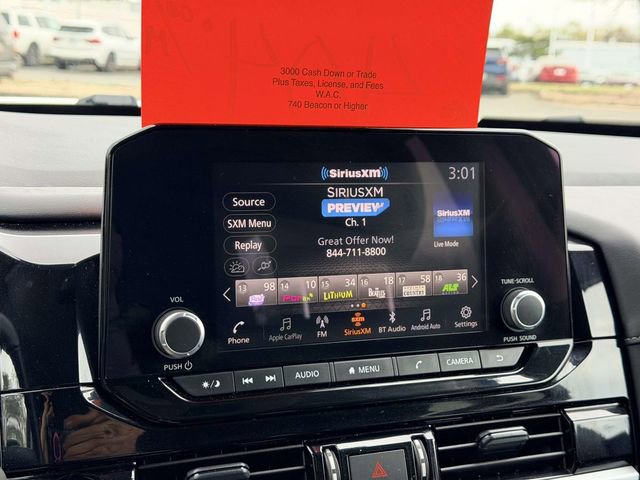 Used 2025 Nissan Pathfinder SV AWD/4WD image 19