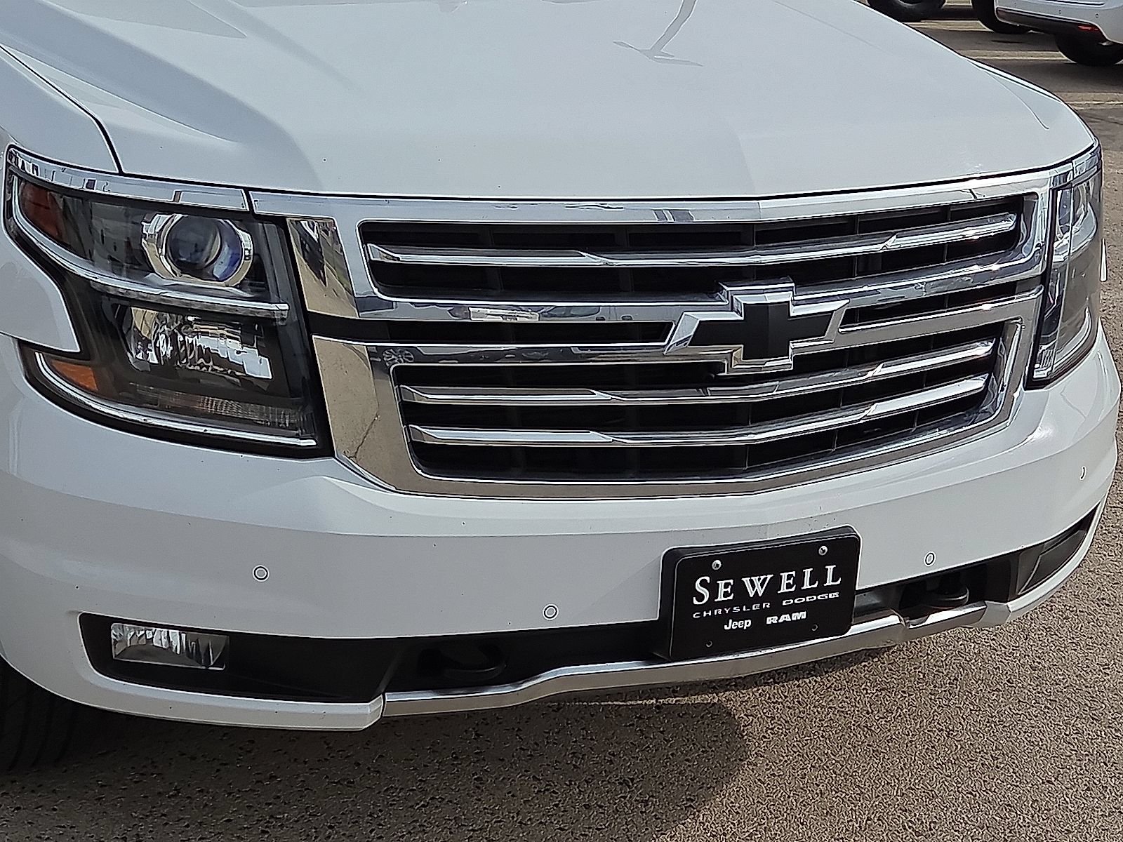 Used 2017 Chevrolet Tahoe LT AWD/4WD image 7