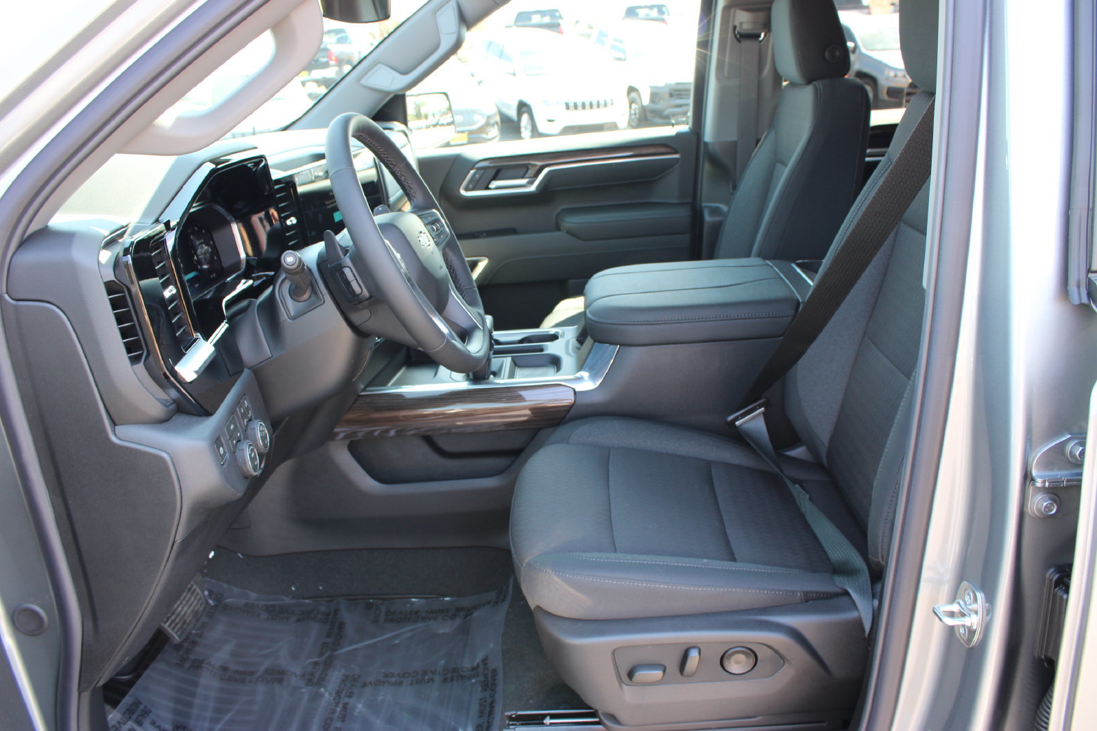 New 2026 Chevrolet Silverado 1500 RST w/ Safety Package AWD/4WD image 11