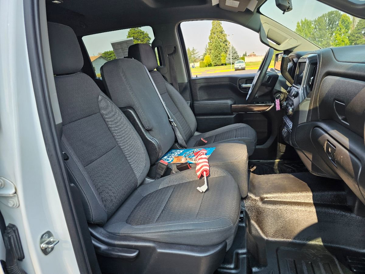 Used 2020 Chevrolet Silverado 1500 LT w/ Remote Start Package image 7