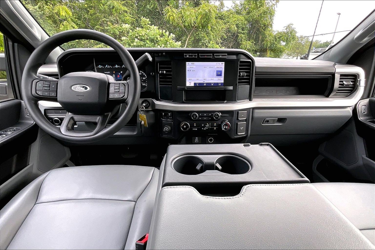 Used 2024 Ford F350 XL w/ 360-Degree Camera Package RWD image 13