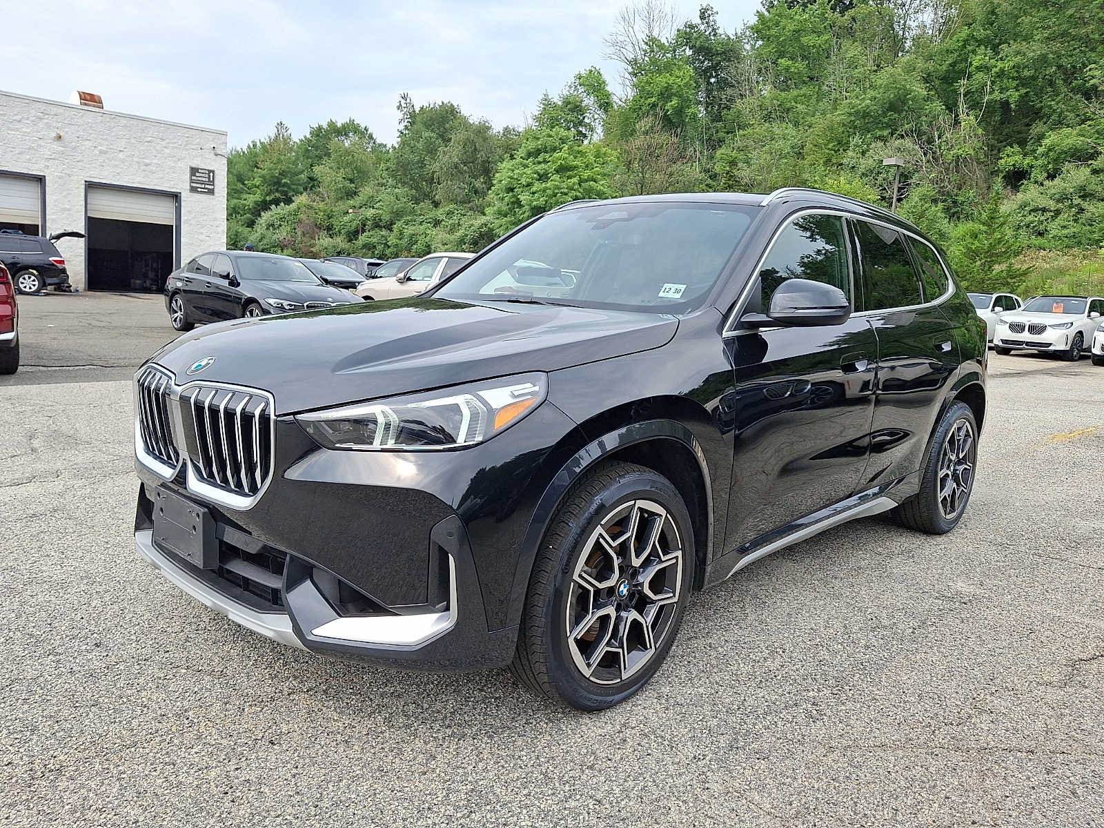 Used 2026 BMW X1 xDrive28i w/ Convenience Package AWD/4WD image 3