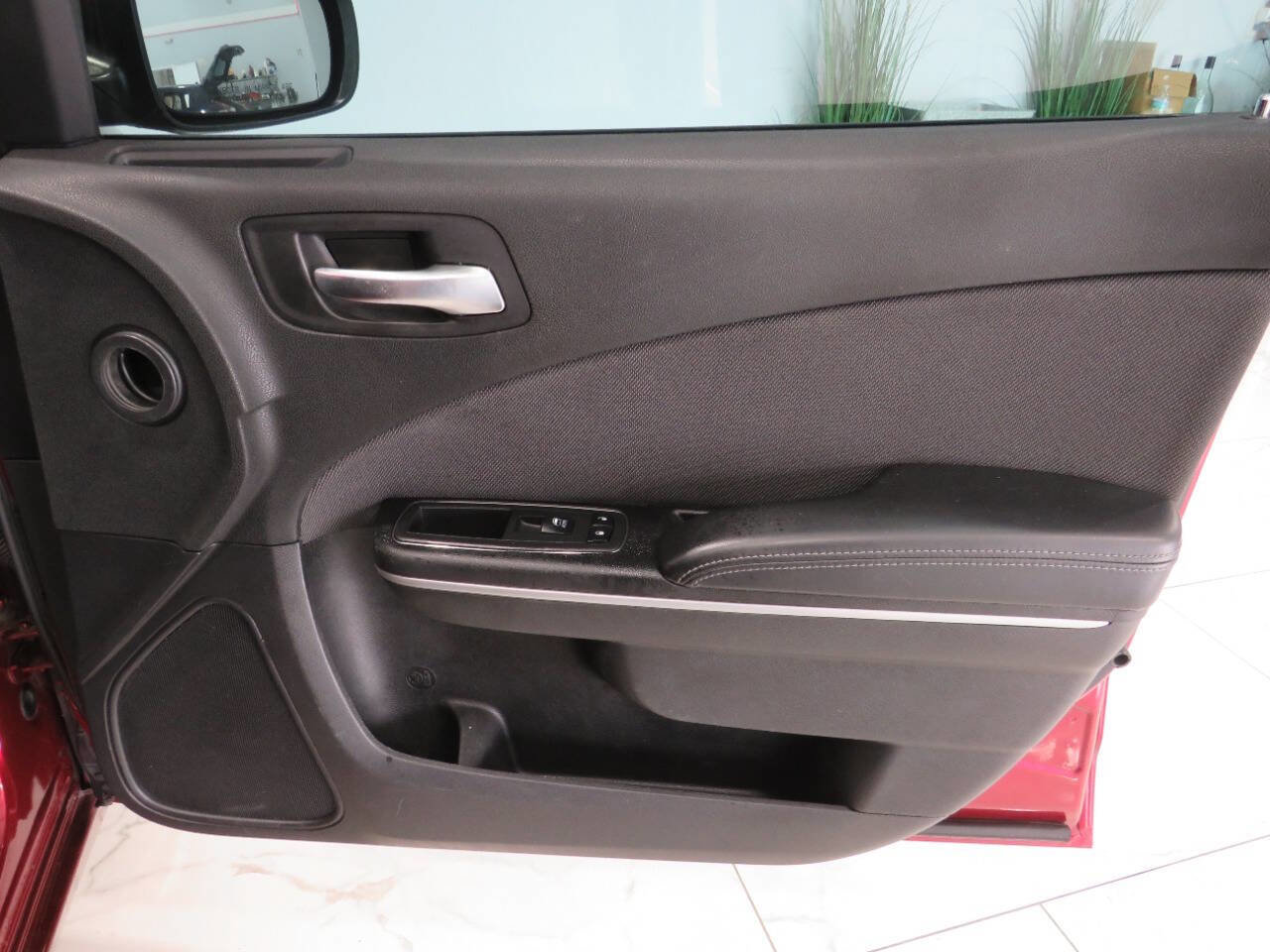 Used 2017 Dodge Charger SE w/ Popular Equipment Group image 23