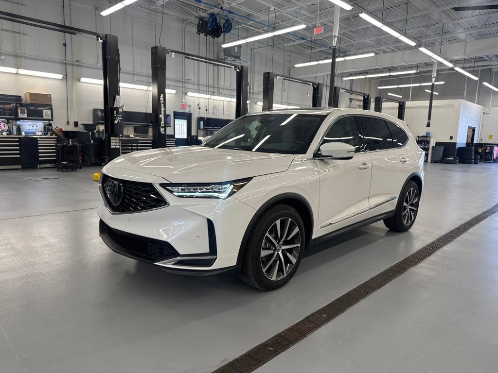 Certified 2026 Acura MDX w/ Technology Package AWD/4WD image 7