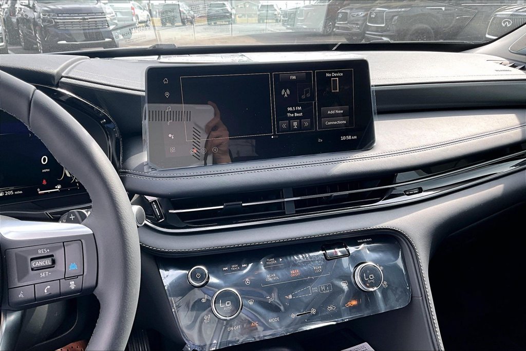 Certified 2026 INFINITI QX60 Luxe w/ Family Package FWD image 9