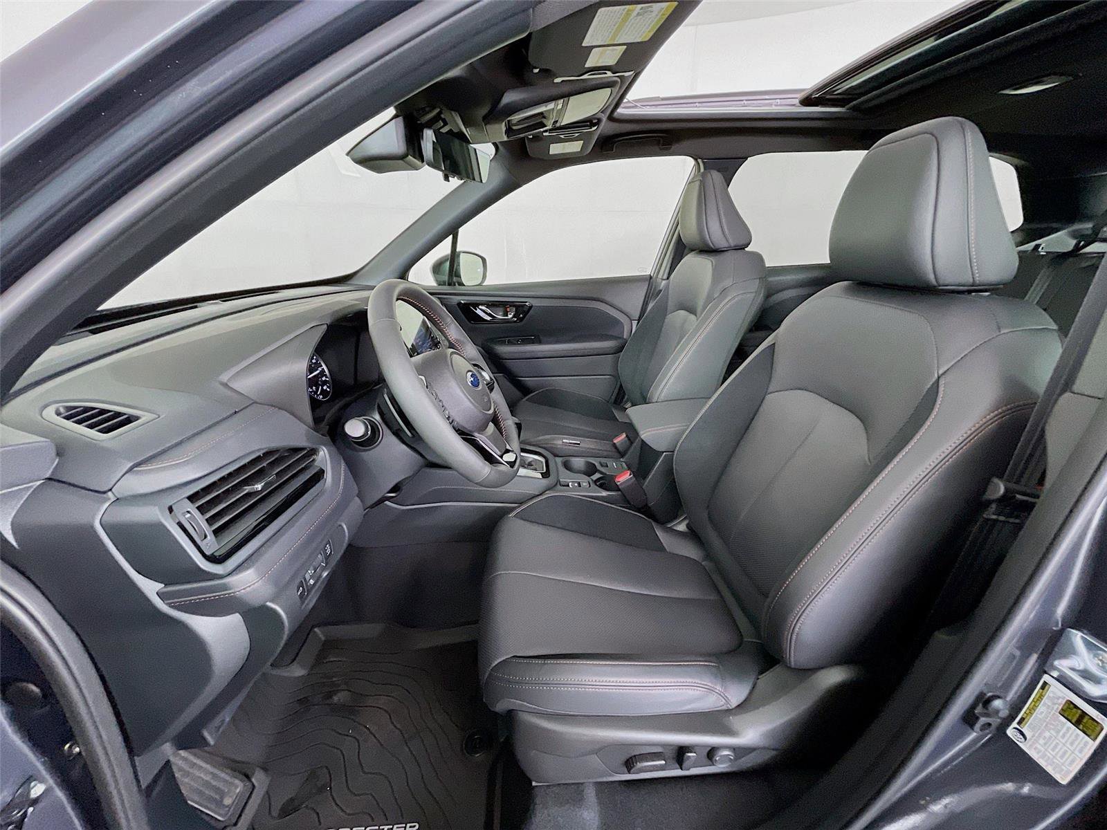 Certified 2025 Subaru Forester Touring w/ Protection Package image 27
