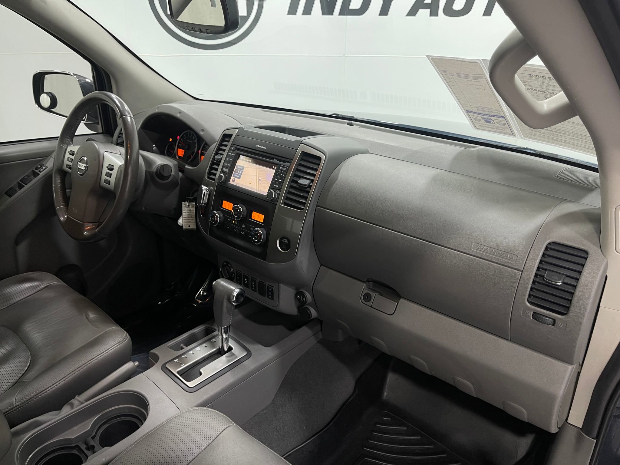 Used 2019 Nissan Frontier SL image 19
