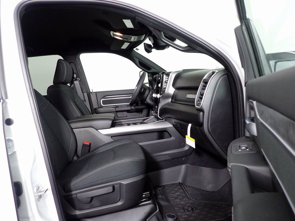 New 2026 RAM 3500 Big Horn image 30