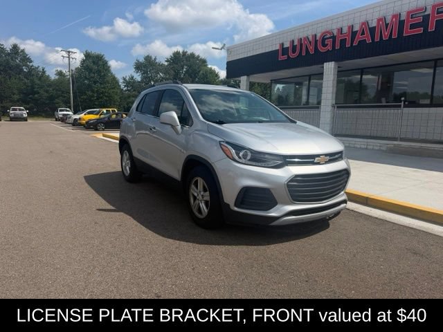 Used 2019 Chevrolet Trax LT w/ LT Convenience Package FWD image 4