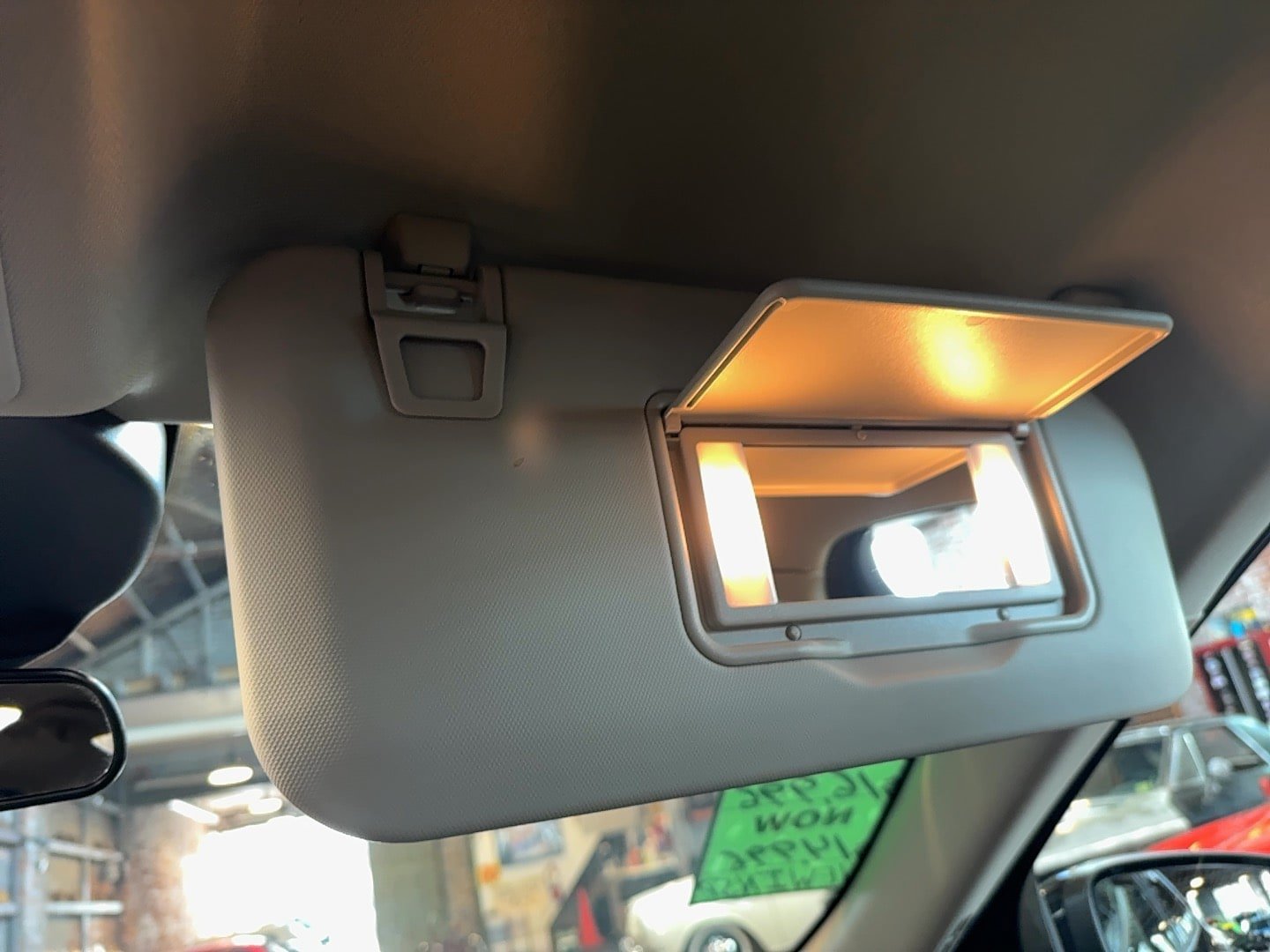 Used 2020 Ford Escape SE FWD image 41