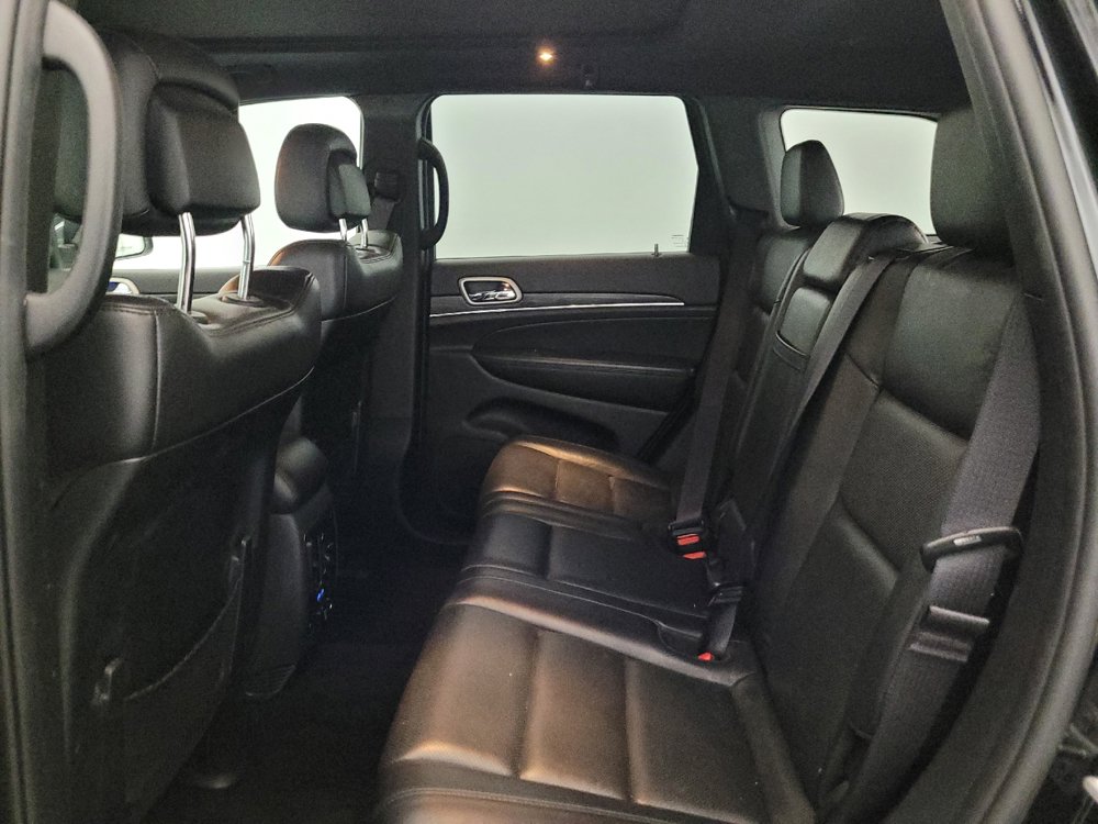 Used 2019 Jeep Grand Cherokee Limited w/ Luxury Group II AWD/4WD image 18