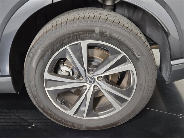 Used 2024 Lexus RX 350 Premium image 11