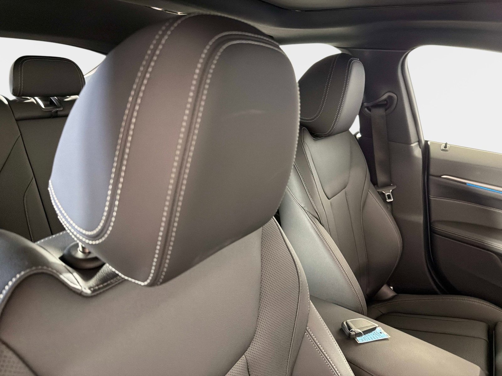 Used 2025 BMW i4 xDrive40i w/ M Sport Package image 24