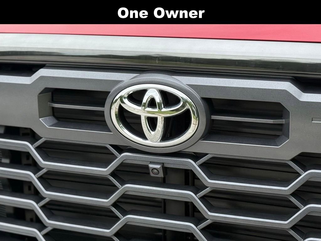 Used 2026 Toyota Tundra Platinum w/ TRD Off-Road Package AWD/4WD image 5