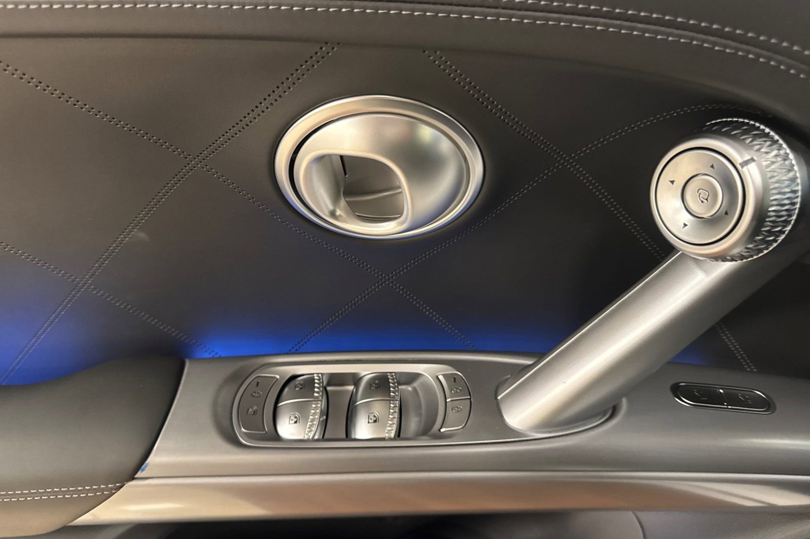 New 2026 Genesis GV60 Advance AWD/4WD image 11
