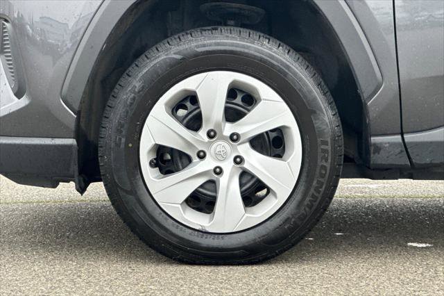 Certified 2024 Toyota RAV4 LE image 30